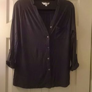 Button up 3/4 sleeve gray top